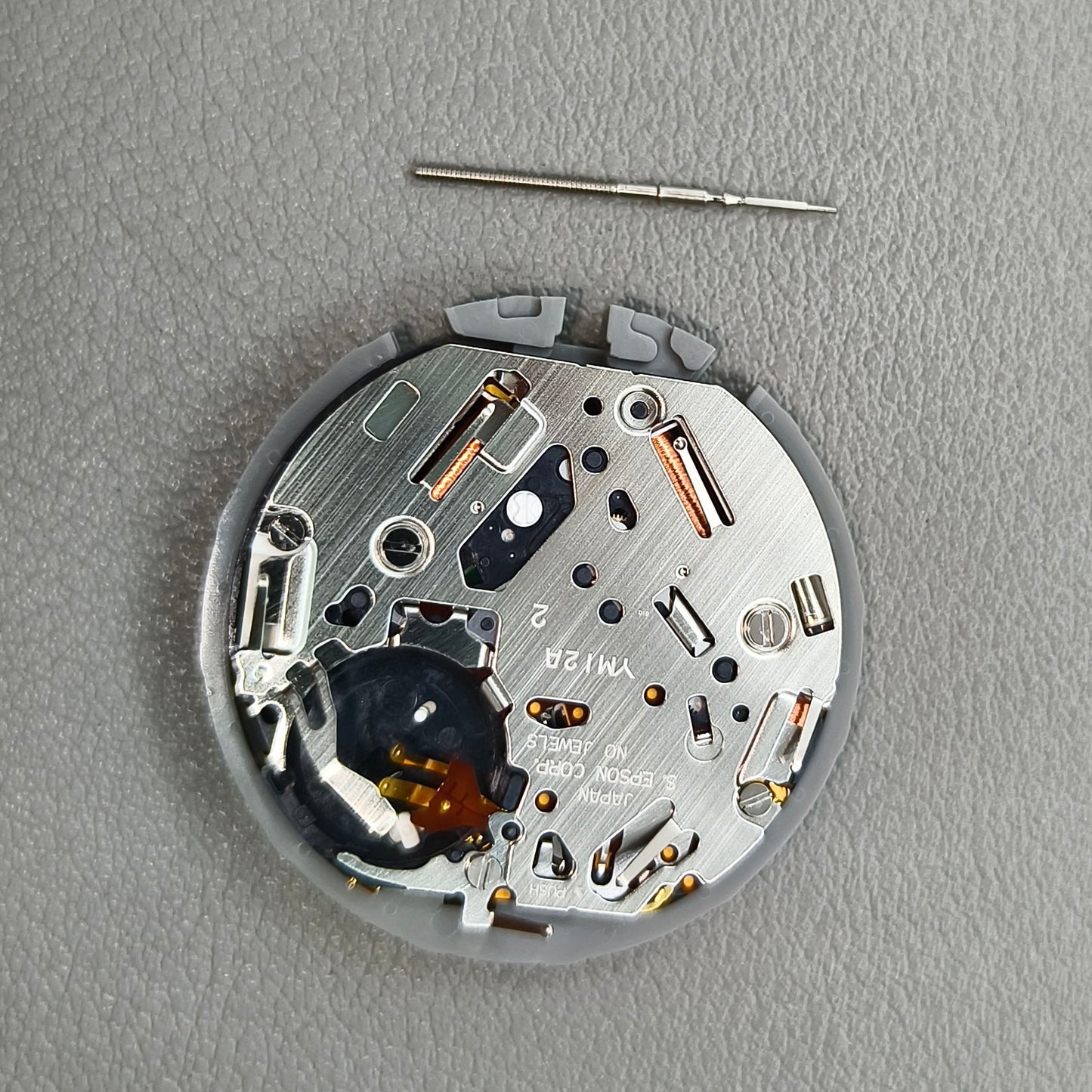 Japan Hattori Epson TMI YM12 YM12A Watch Quartz Movement 3 Hands