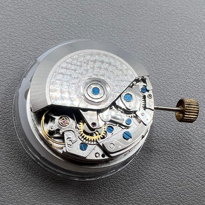 China 7750 automatic chronograph movement with date, day, and small second at 9 o'clock for watch accessories.
