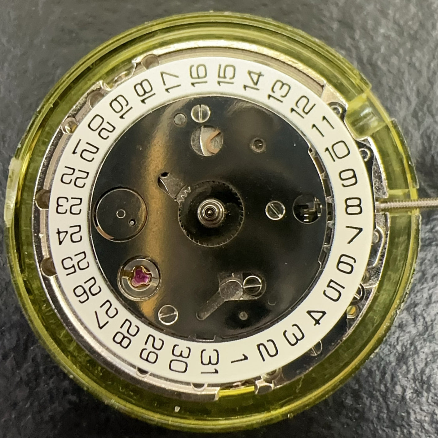 Ultrathin Mingzhu 4813 watch accessory with automatic mechanical movement and single calendar feature.