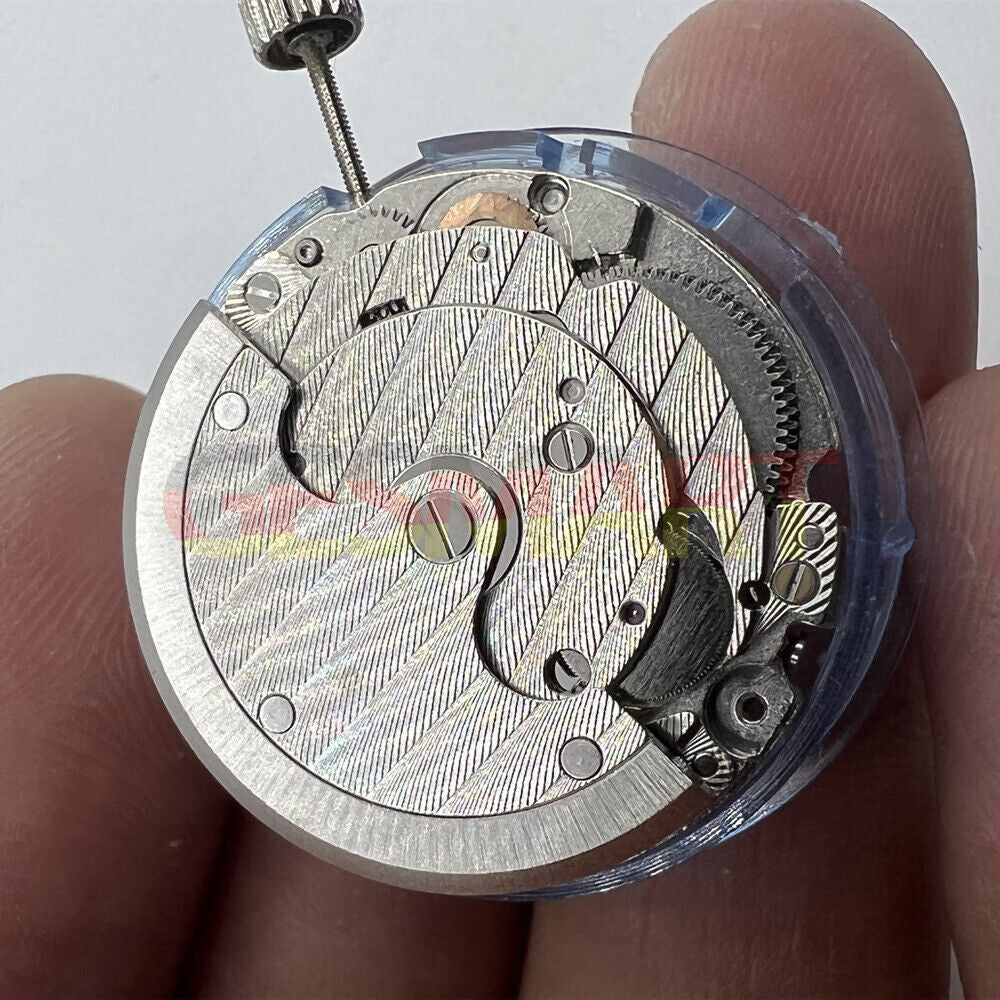 Asian Tianjin Seagull T17 automatic watch with single calendar, mechanical movement T1731, elegant black dial design.