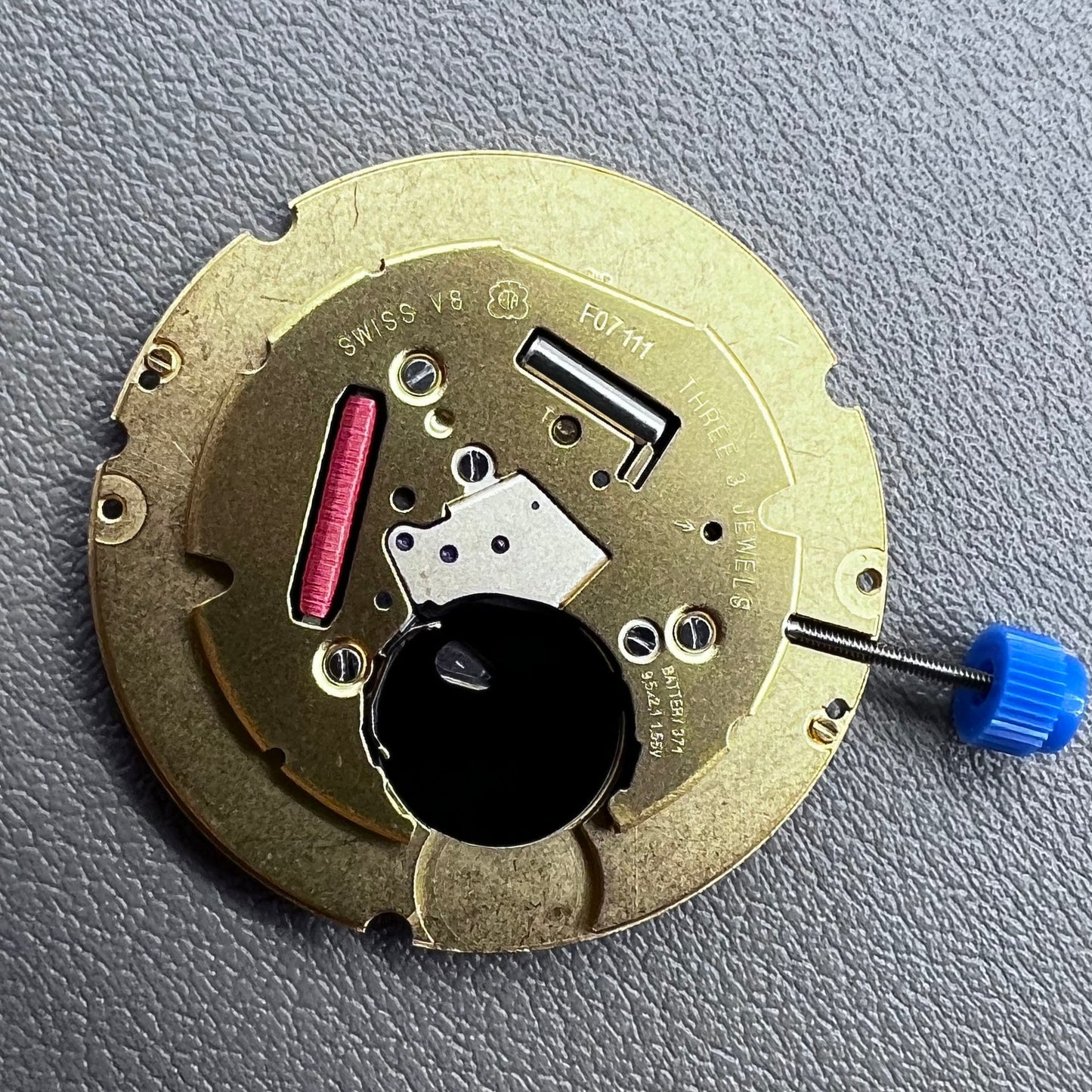 Swiss ETA F07.111 Watch Quartz Movement 3 Hands Date@6