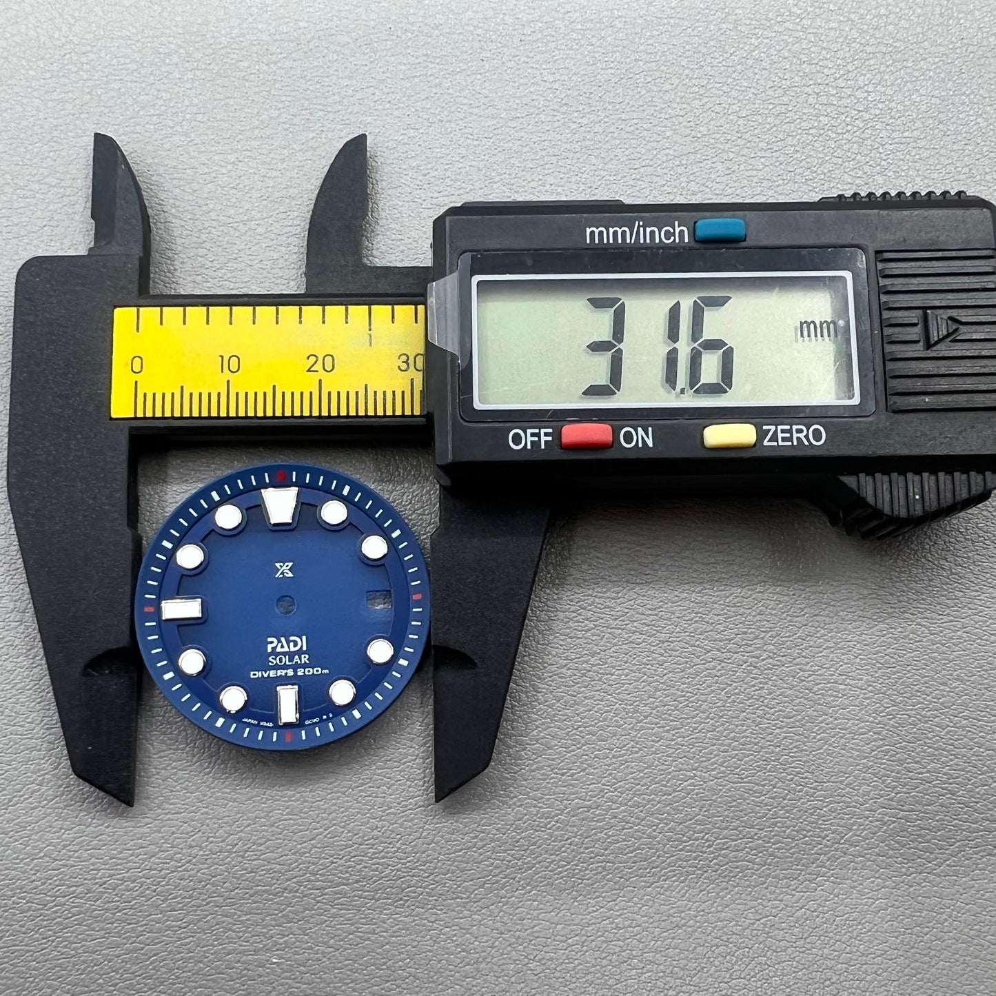 31 8mm Diver Datum Luminous Green Zifferblatt Blau abgestuft für VS42