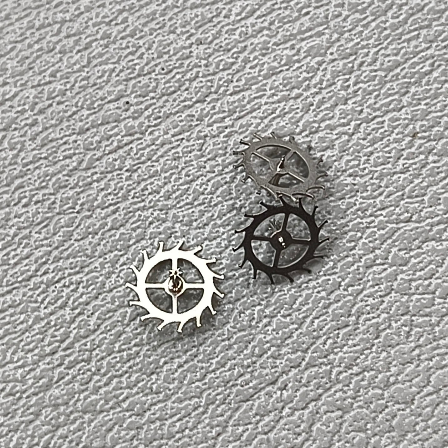 3 PIECES Replacement Escape Wheel Generic for 7009 7009A Movement