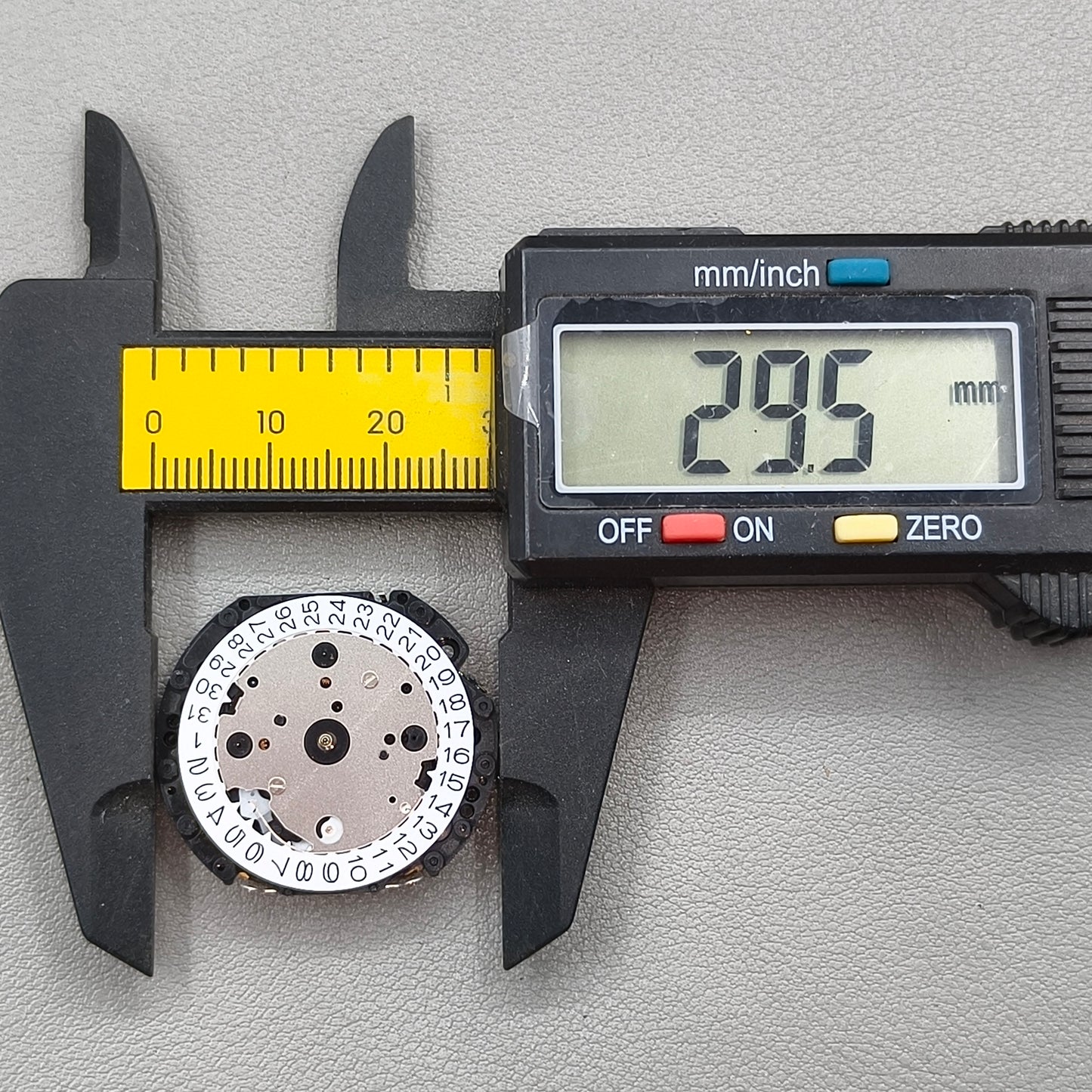 Japan Hattori Epson TMI VD53 VD53C Watch Quartz Movement 3 Hands,Date@4:30