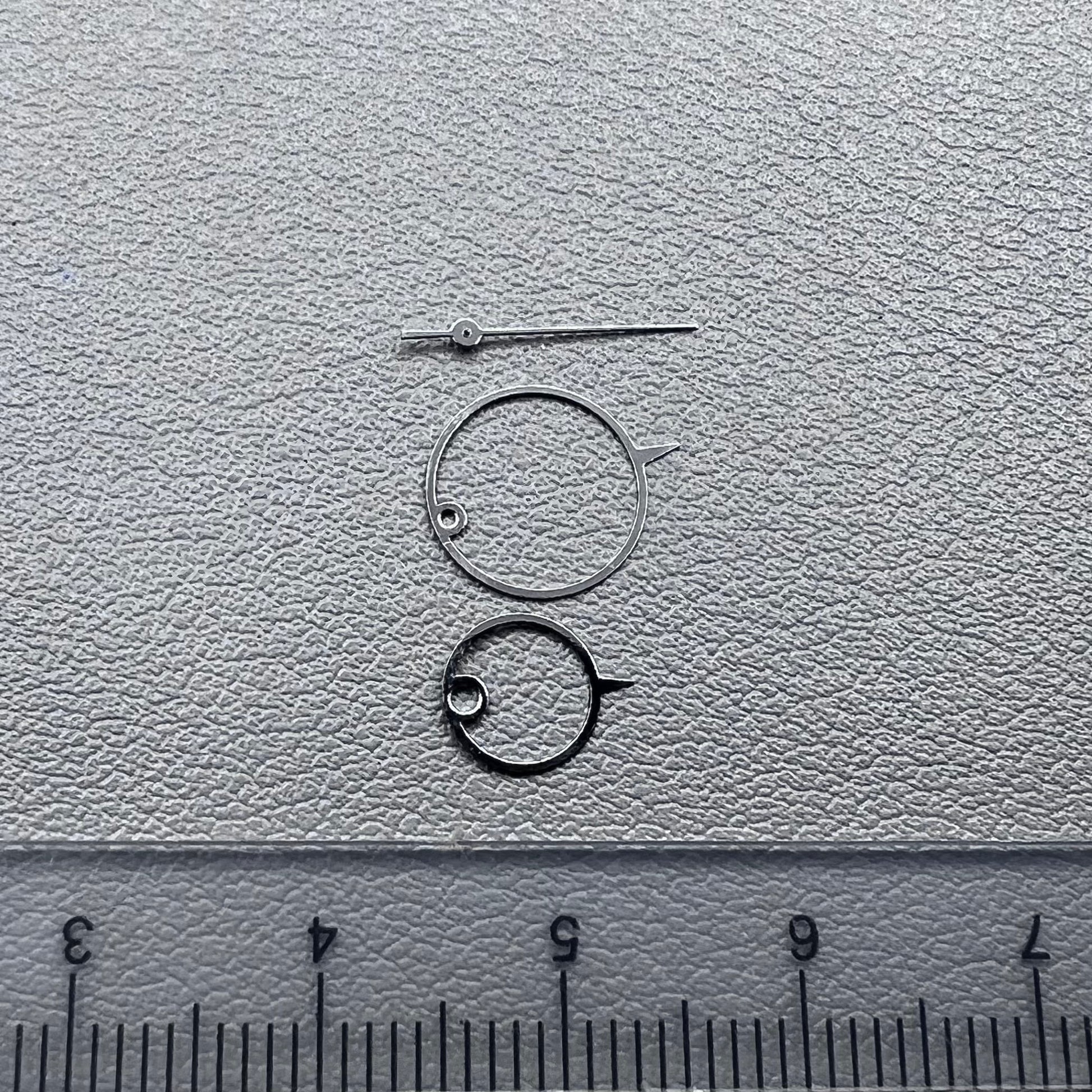 Set of 11mm irregular round pointed watch hands for Miyota 2035, stylish accessory for watch repair and customization.