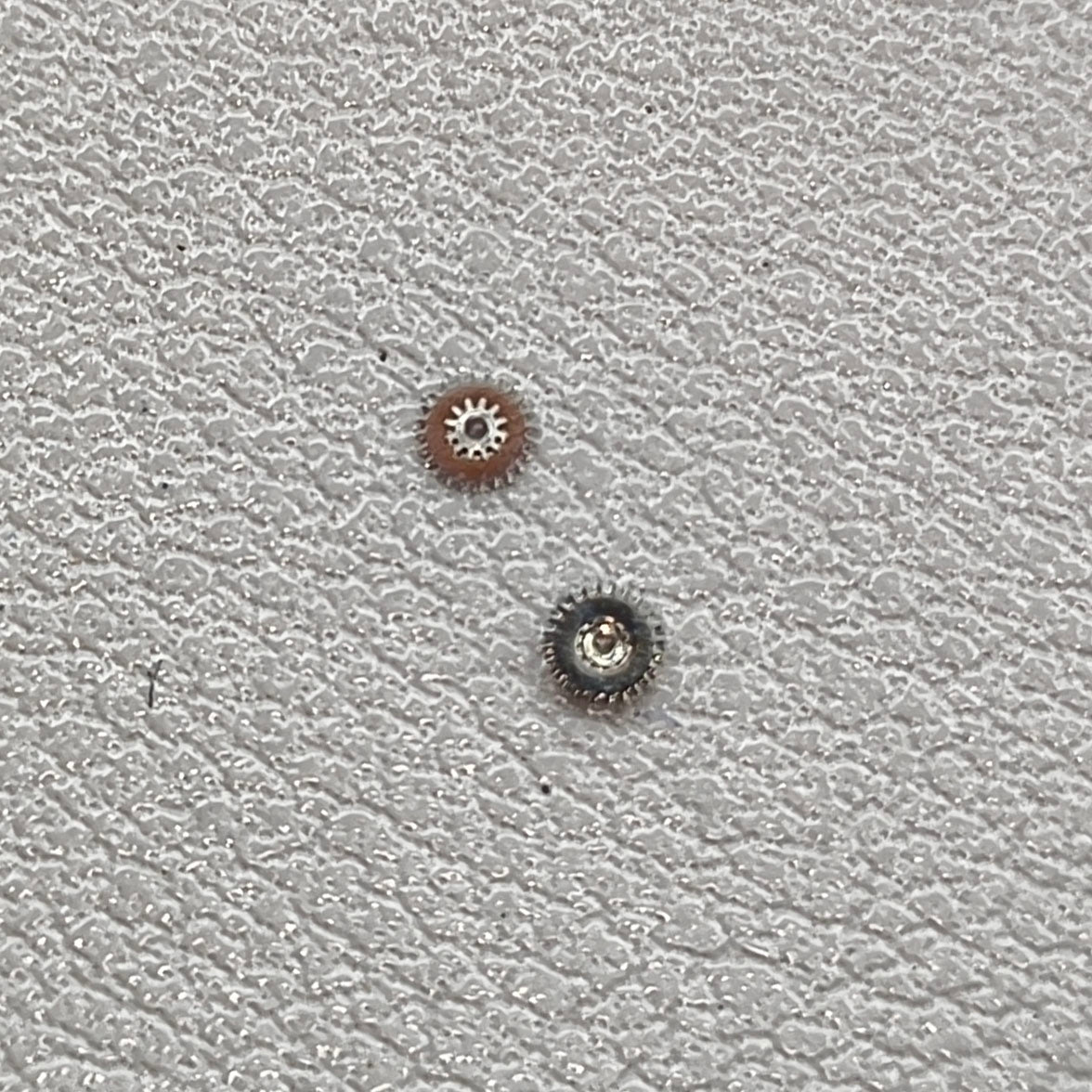2 PIECES Replacement Intermediate Date Wheel Generic Fit for ETA 2824 2836