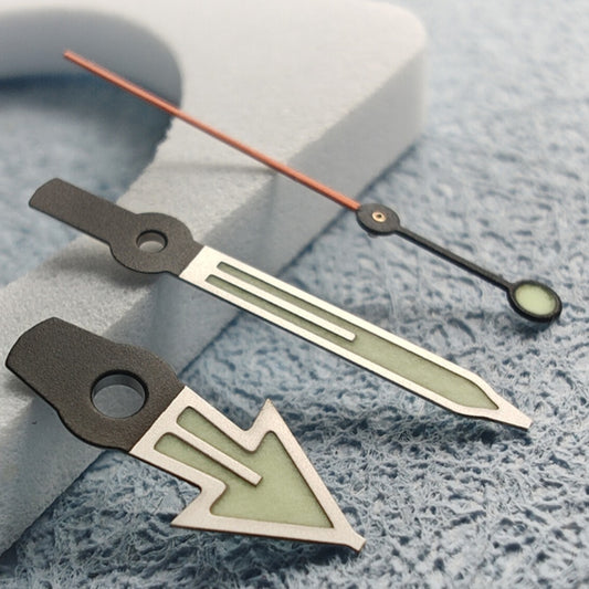 Matted C3 lume orange second hand for Tuna SKX007, enhancing visibility and style