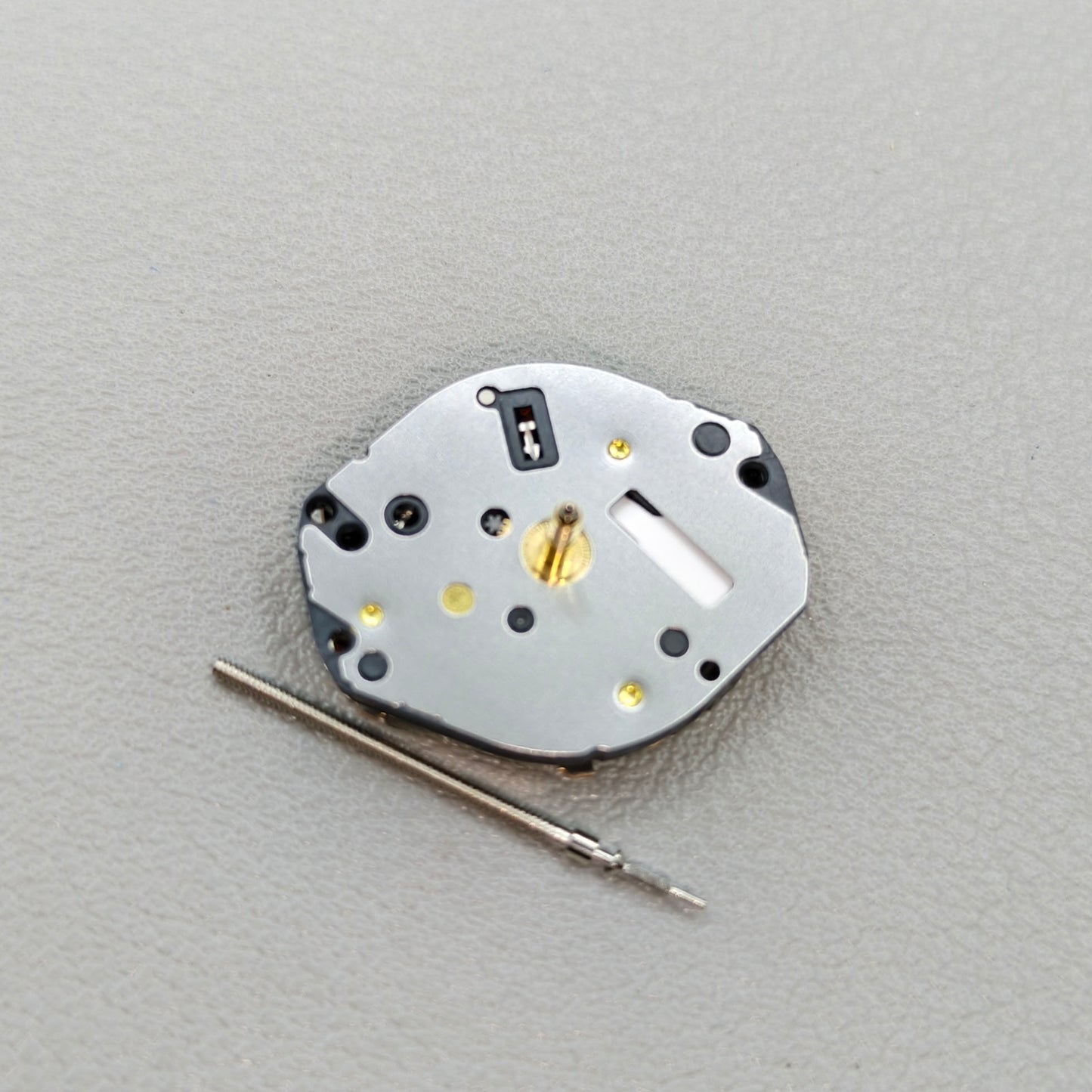 2 PIECES Hattori Epson TMI Y121 Y121E HCP8 Watch Quartz Movement