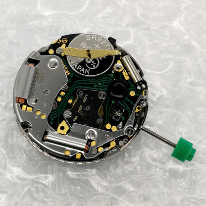 ISA 8172 quartz watch movement, precise timekeeping for watch maintenance and replacement parts.