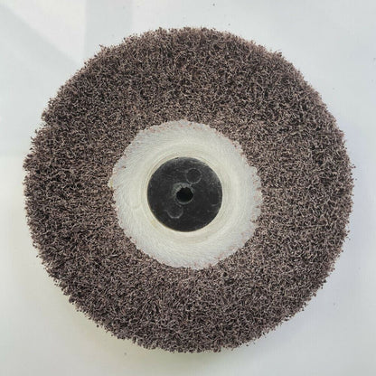 Bergeon 6085-F1 aluminum oxide polishing brush for precise watch accessory finishing.