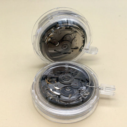 Mechanical NH39 automatic watch movement by Japan, high-quality replacement for precise watch repairs and timekeeping accuracy.