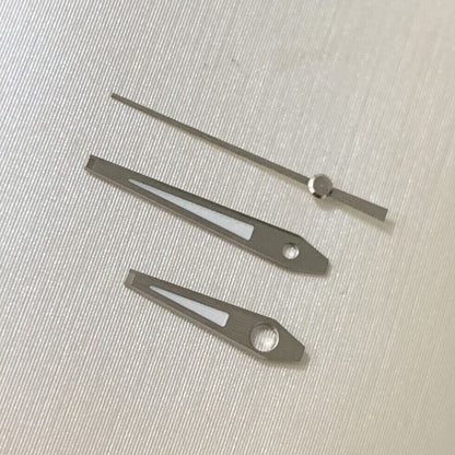 Green luminous lightning-style watch hands set for NH35 NH36 custom watch repair projects.
