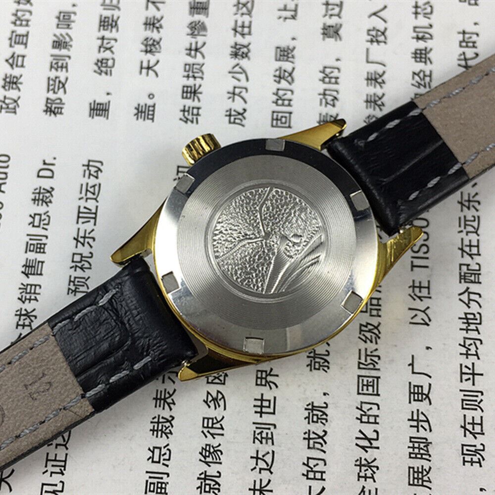 Golden dial Seagull Lady Watch with 19 jewels, manual mechanical movement, showcasing classic elegance and Tianjin craftsmanship.