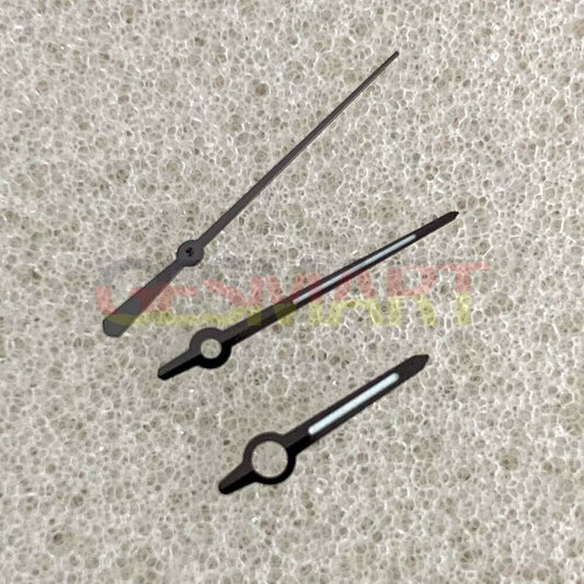 Green luminous watch hands with black trim, compatible with NH35/NH36/4R/7S movements for precise timekeeping.