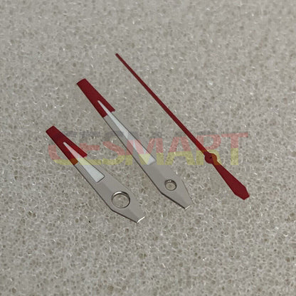 Red and silver luminous watch hands for NH35/NH36/4R/7S movement, enhancing precision and visibility.