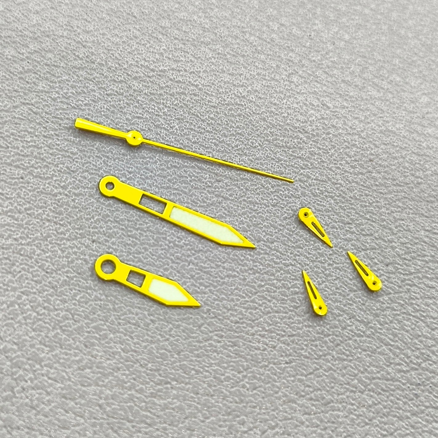 2 Sets/Pack Yellow Trim with Green Lume Watch Hands for Miyota OS10 0S10 Movement