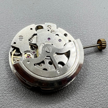 Shanghai 8120 automatic mechanical watch movement for disassembled watchmaking practice.