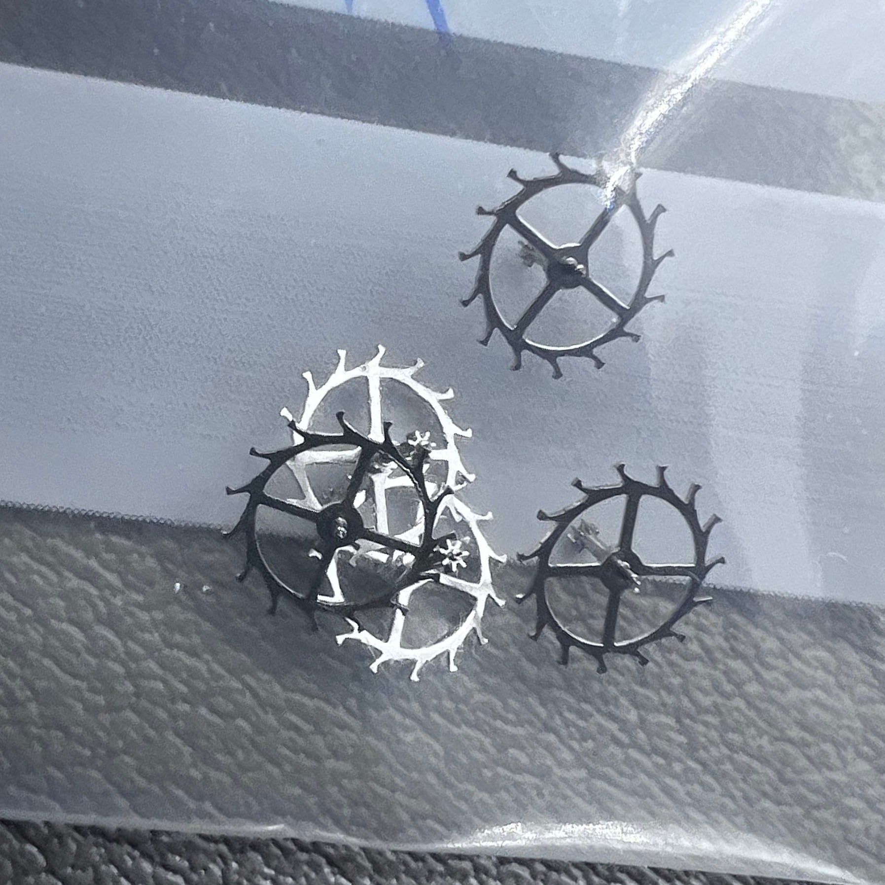 Set of 5 Escape Wheels for Shanghai 7120 mechanical watch movement, precise gear parts.