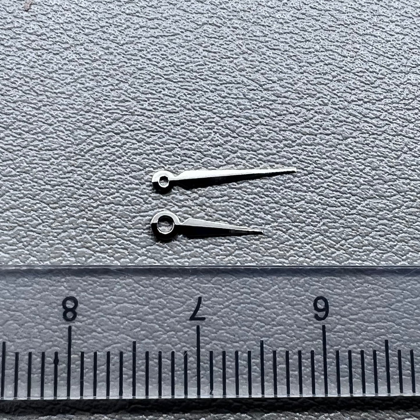 Dark silver watch hands set, 11x8mm, compatible with Ronda 763 762 751 1062 1063 movements, precision fit.