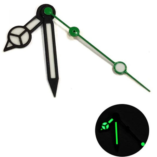 Matted black trim white painted lume green second hand for NH35/36 watches, precise timekeeping detail.
