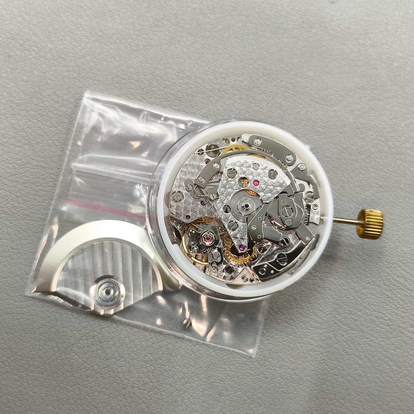 Dandong 7751 Movement Multifunctional Automatic Mechanical Movement 8 Hands