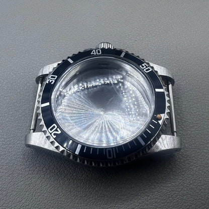 39.5mm stainless steel waterproof watch case with sapphire glass, compatible with NH35/36 movements.