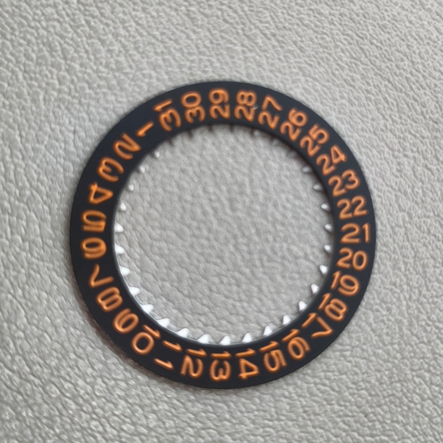 Orange Font Black Background Date Disk Date Wheel for NH35 Movement Date@3