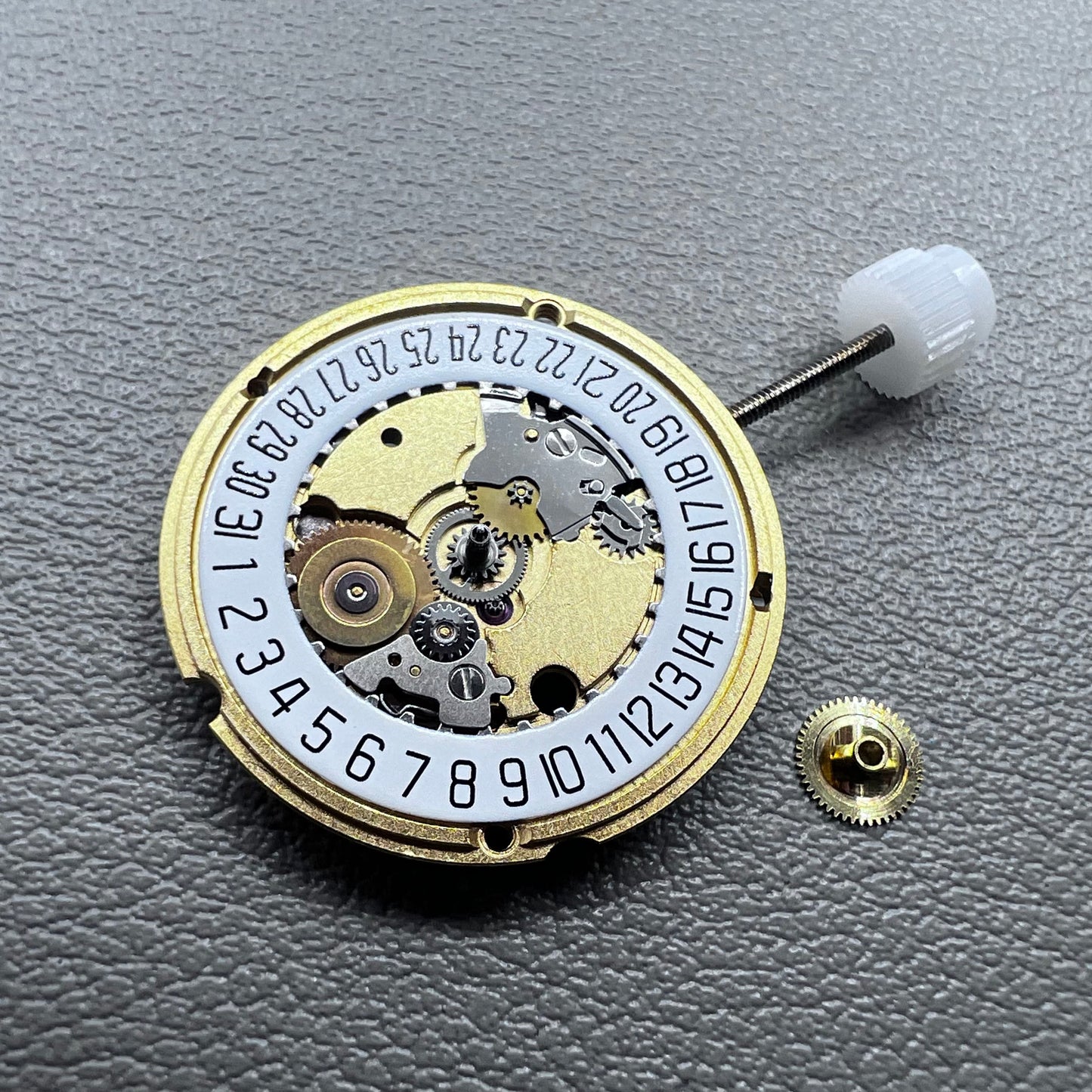 Swiss ETA 956.412 Watch Quartz Movement 3 Hands Date@6