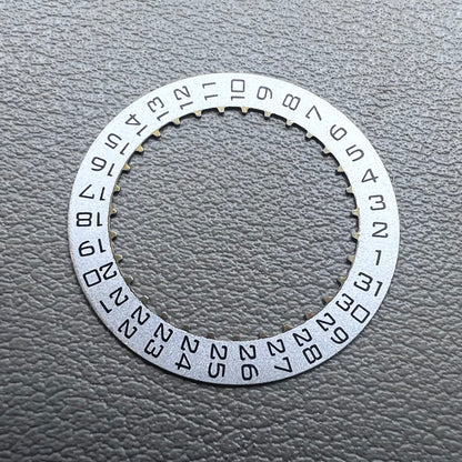 Men?s silver date disk for ETA2892 ETA2824 watch movement, date displayed at 3 o?clock.