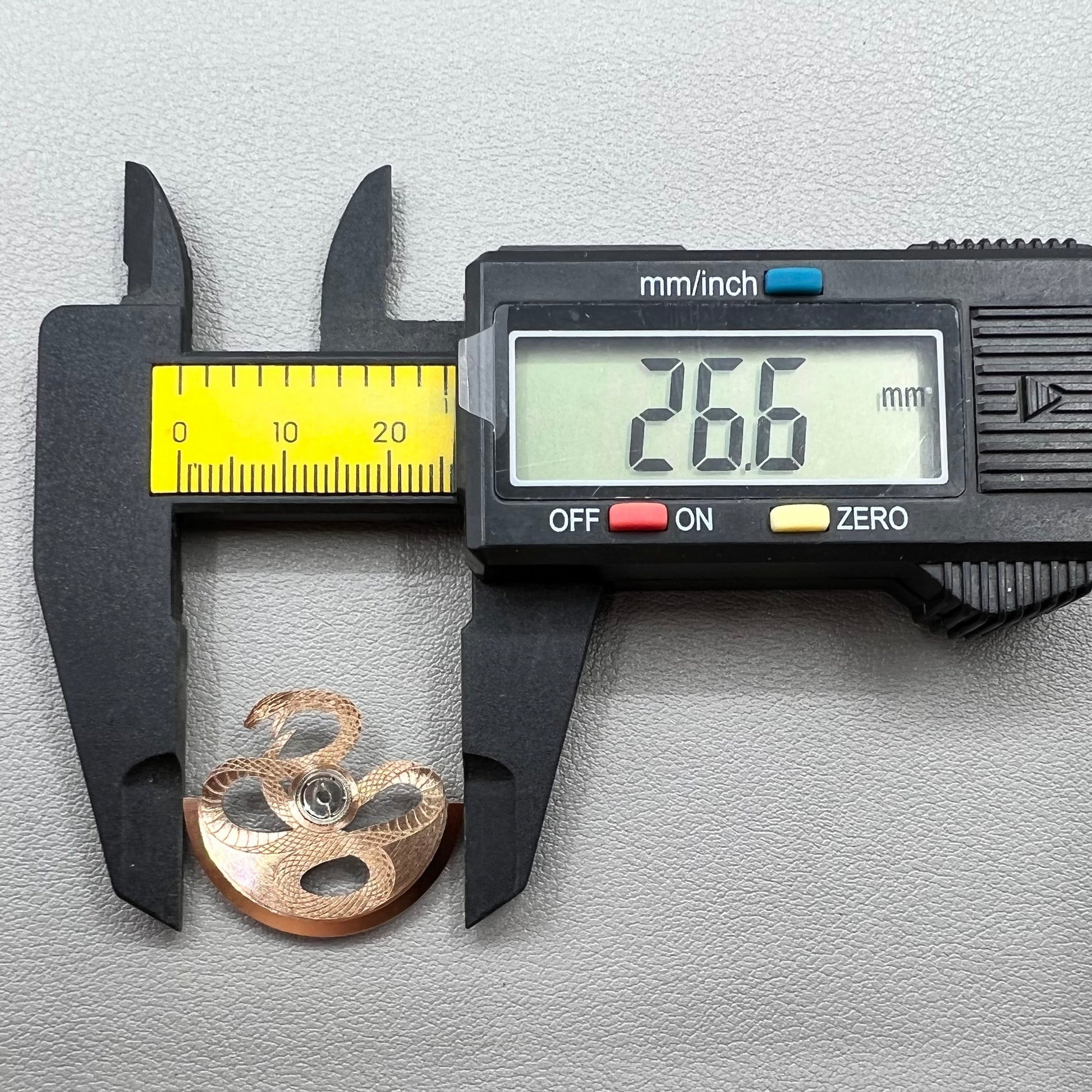 Rose gold snake pattern rotor for NH34 NH35 NH36 NH38 watch movements, elegant watch accessory.