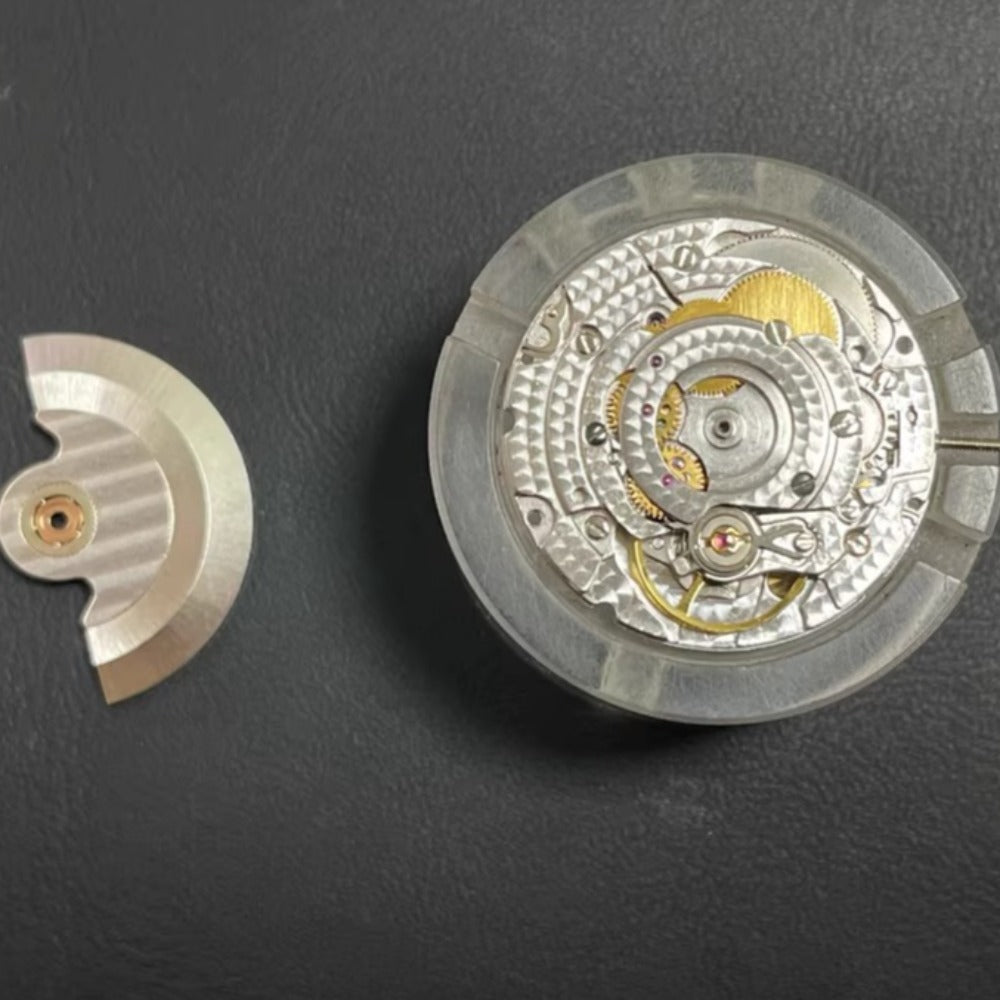 China Made Dandong 2824 Mechanical Movement 2 Hands Small Second Hands Watch Part