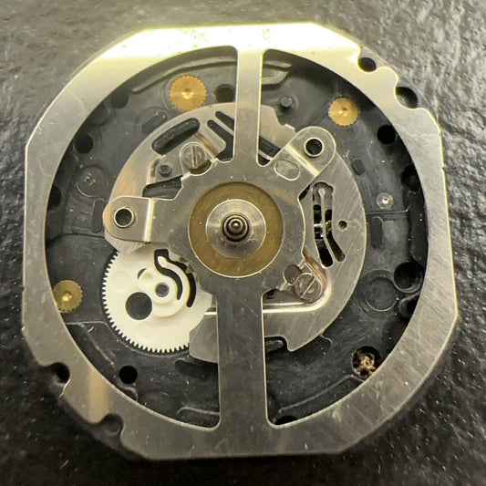 Epson VX37 quartz movement with three hands, Japan-made watch repair part for precise timekeeping.