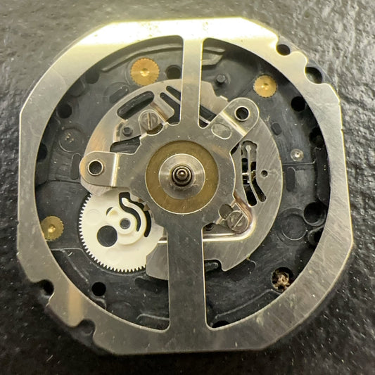 Japan Made Epson VX37 Quartz Movement 3 Hands No Calendar Watch Repair Part