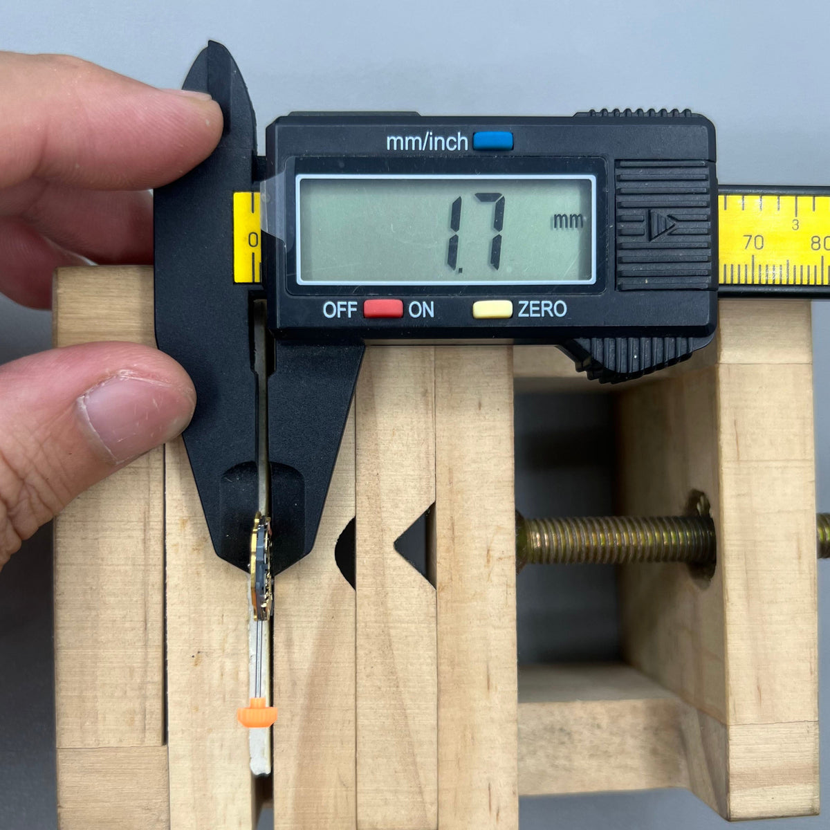 Miyota 1L22 quartz movement from Japan, reliable watch accessory for precise timekeeping.