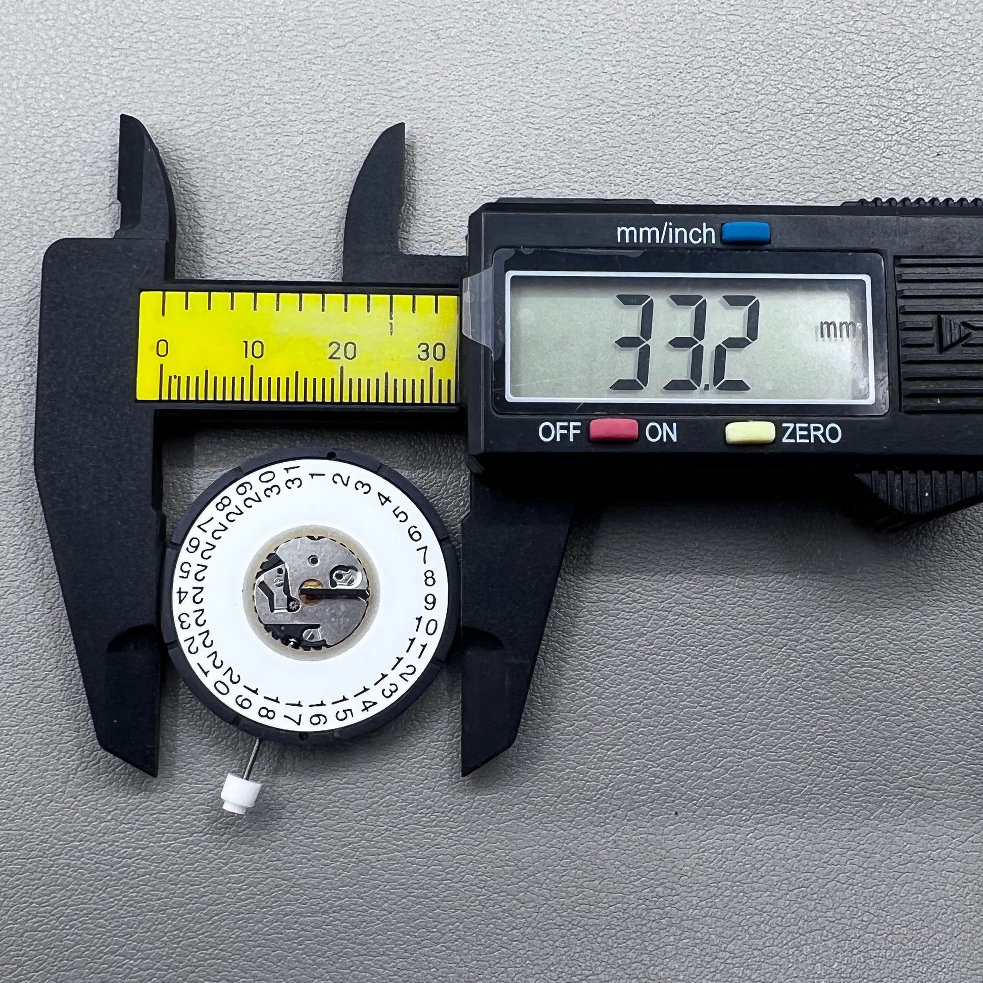 Swiss ISA 2334 quartz watch movement with date at 3 o?clock, precise timekeeping by Swiss ISA.
