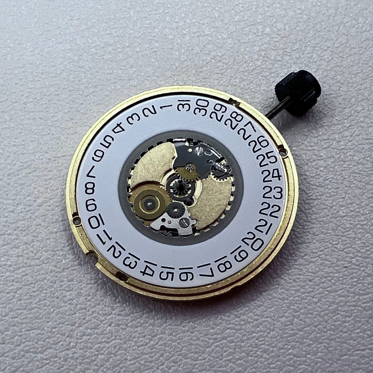 Swiss ETA 955.112 Watch Quartz Movement 3 Hands Date@3