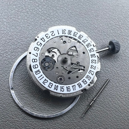 Japan Miyota 8215 watch movement with white dial, automatic mechanical, date display at 6 o'clock by Miyota.