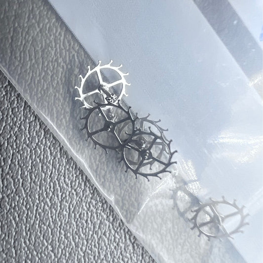 Set of 5 Escape Wheels for Shanghai 7120 mechanical watch movement, precise gear parts.
