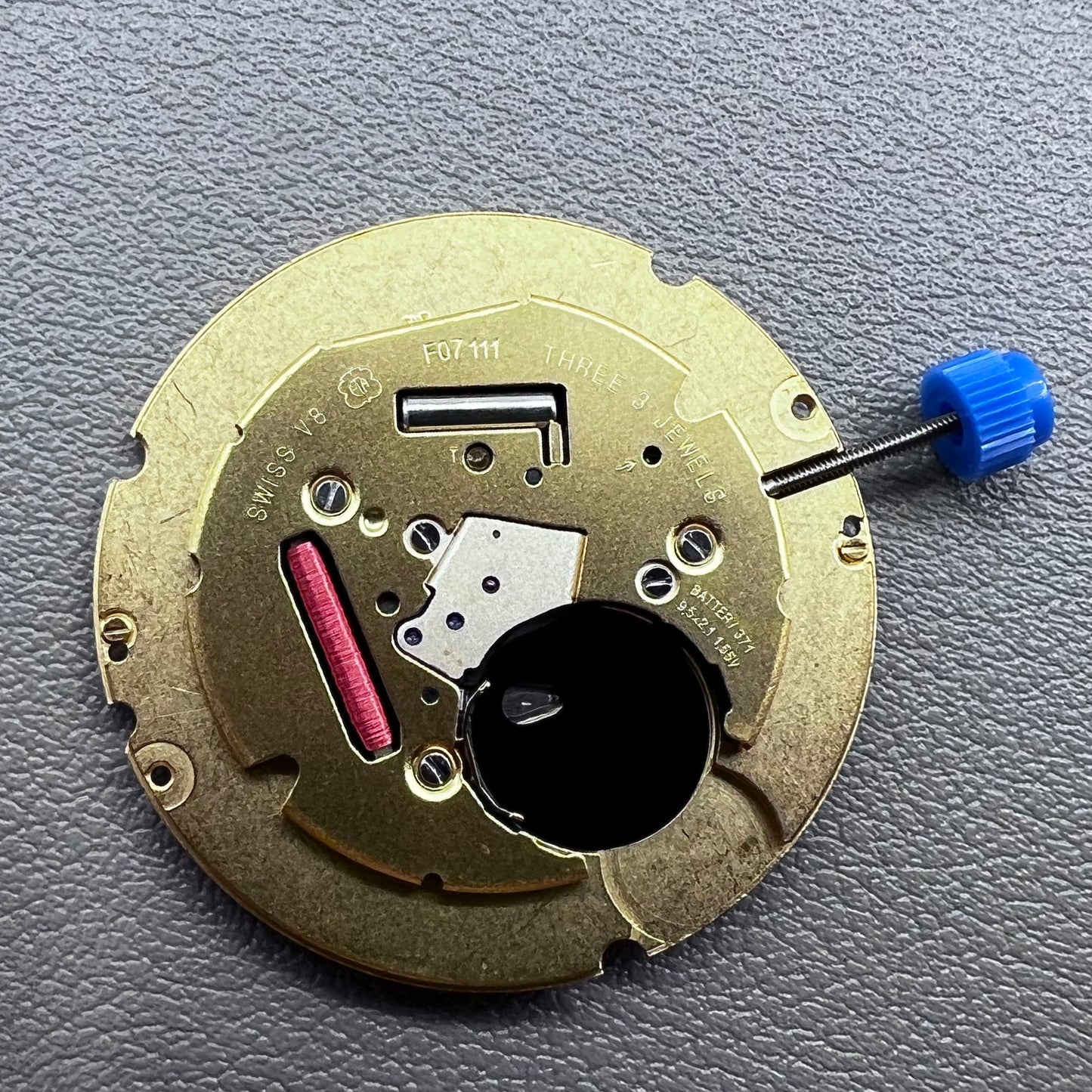 Swiss ETA F07.111 Watch Quartz Movement 3 Hands Date@6