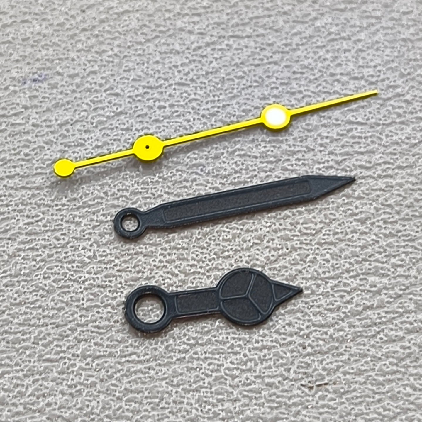 2 Sets Matted Black Painted Lume Yellow Second Hand Watch Hands for NH35 NH36
