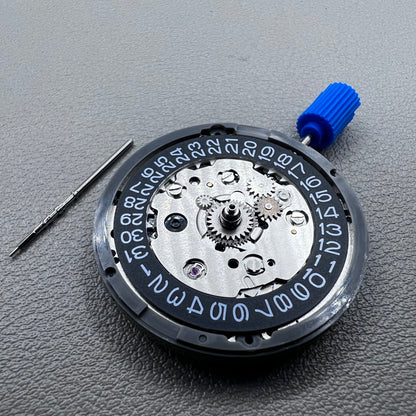 Seiko NH34 Mechanical GMT Movement Hacking Seconds Date@3 Black Disk