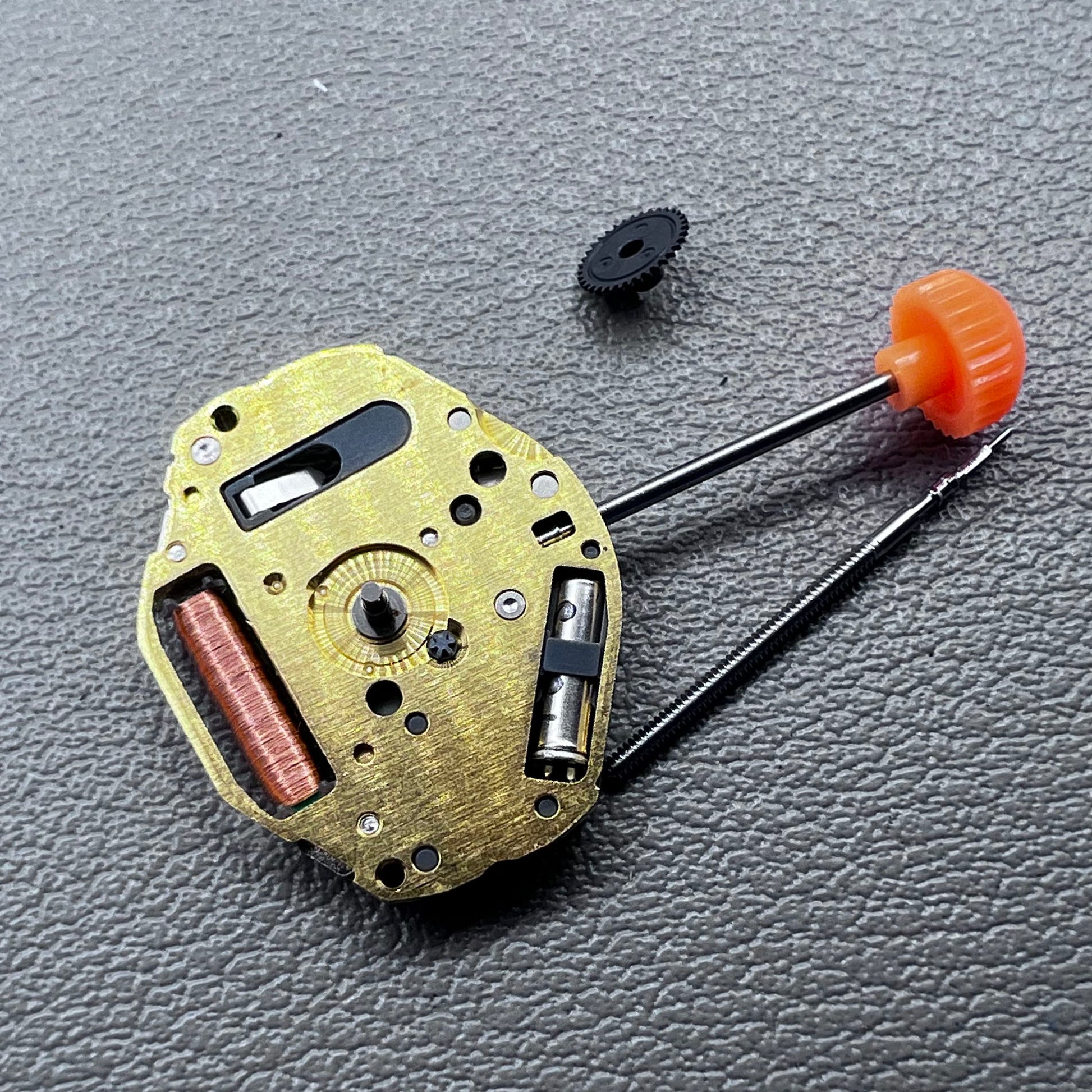 Japan Miyota 1L26 quartz watch movement with precise timekeeping for durable watch accessories.