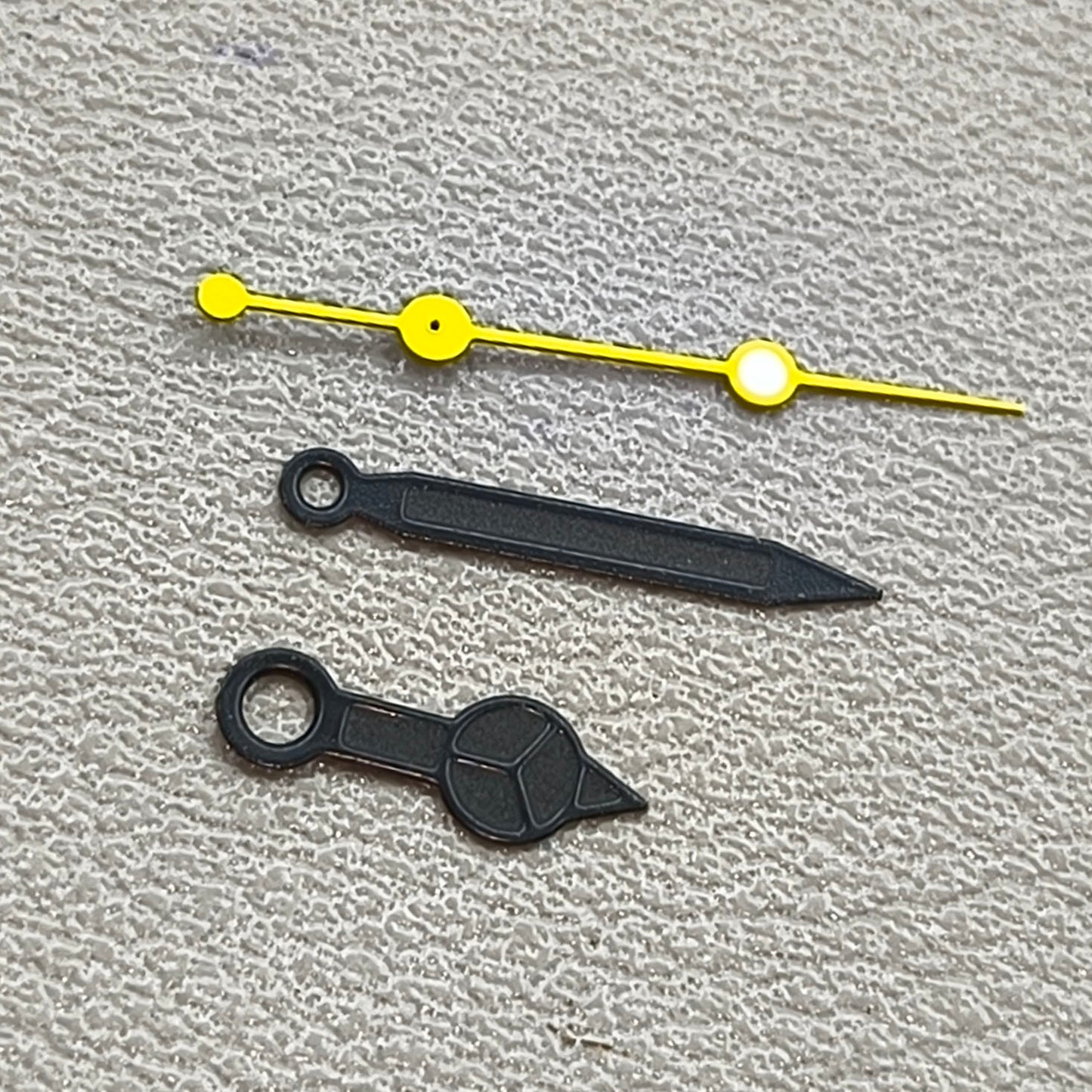 2 Sets Matted Black Painted Lume Yellow Second Hand Watch Hands for NH35 NH36