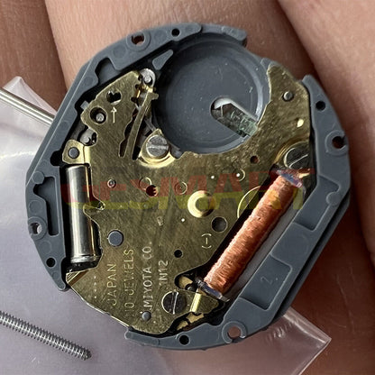 Miyota 1N12 quartz movement with date display at 3/6, Japan-made for precise watch accessory components