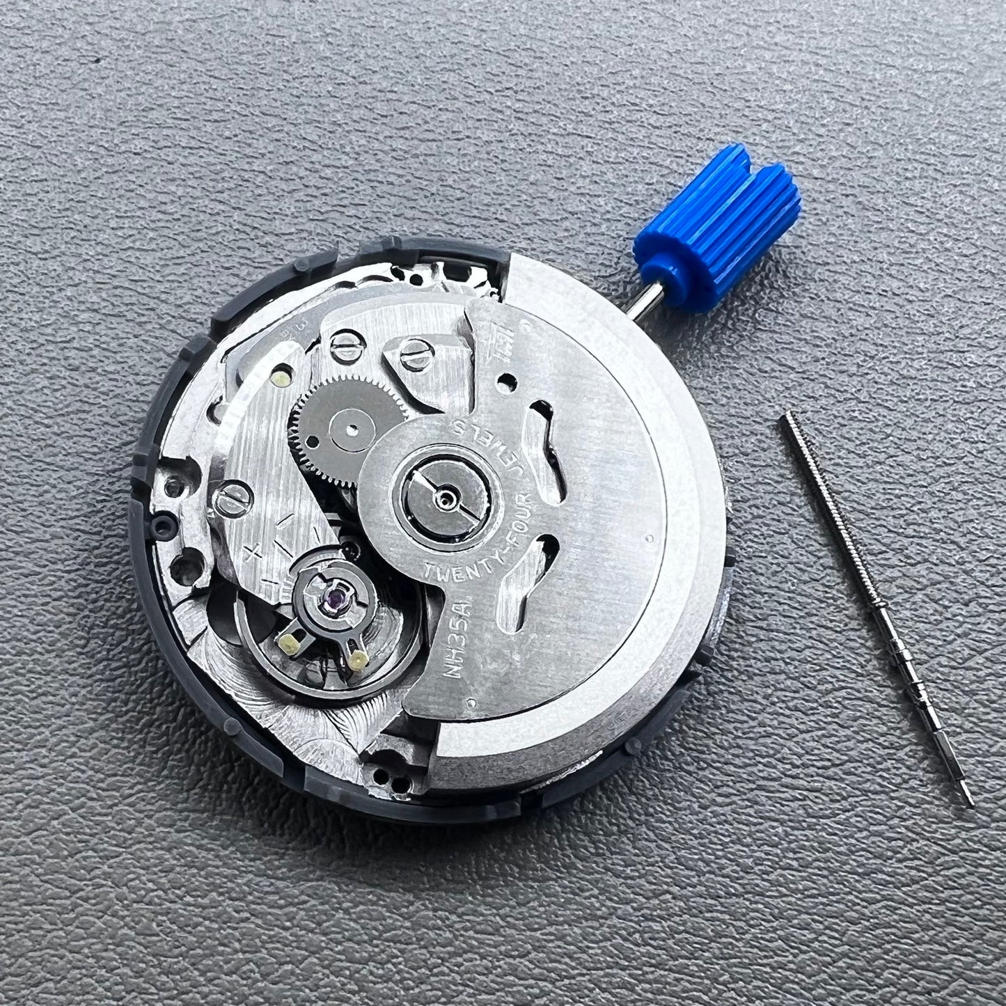 Japan NH35 Black Disk Mechanical Automatic Wrist Watch Movement Date@6