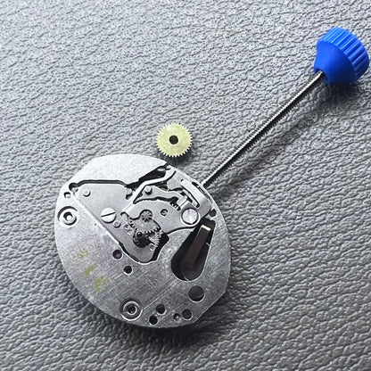 Replacement quartz watch movement ETA 978.002 with 2 hands, precision made in China for accurate timekeeping.