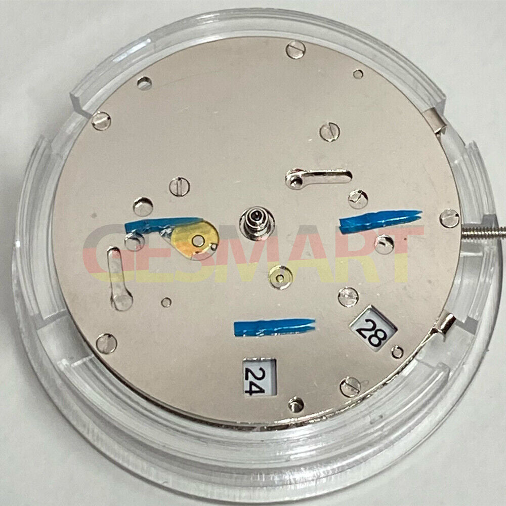 China Made 2813 automatic mechanical movement with single calendar, compatible with 8205 and 8215 watch models.