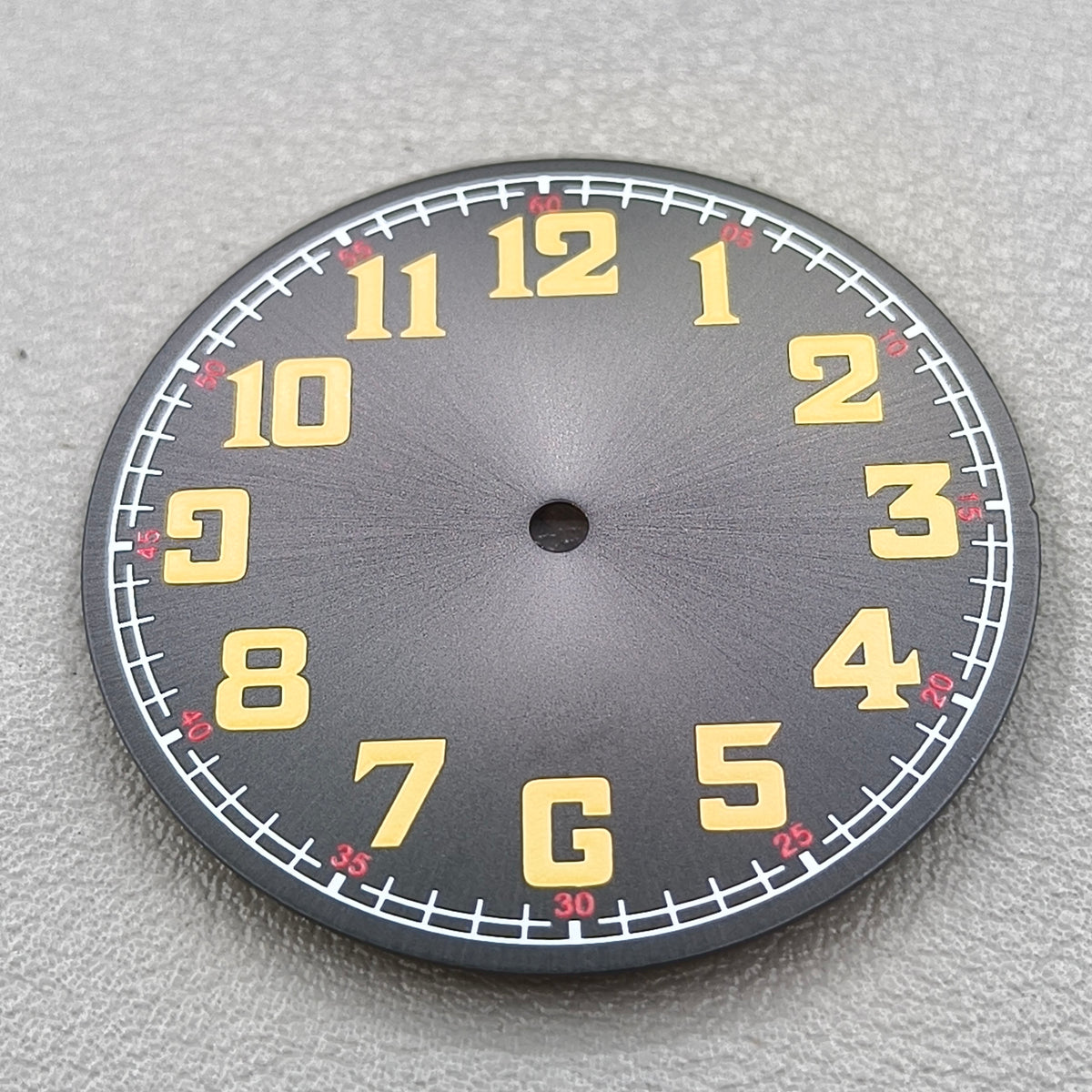 33.8mm Green Lume Black Pilot Numberal Yellow Font Watch Dial for NH35 Movement