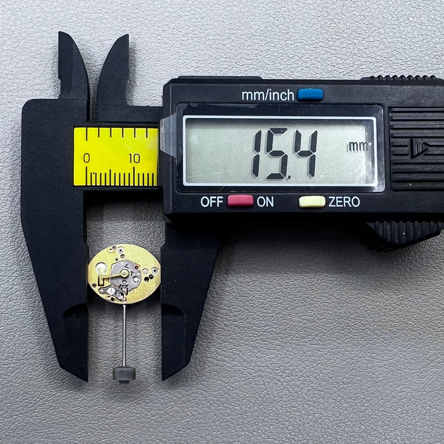 Swiss ETA 980.003 Quartz Movement Blue Circuit Board 2 Hands