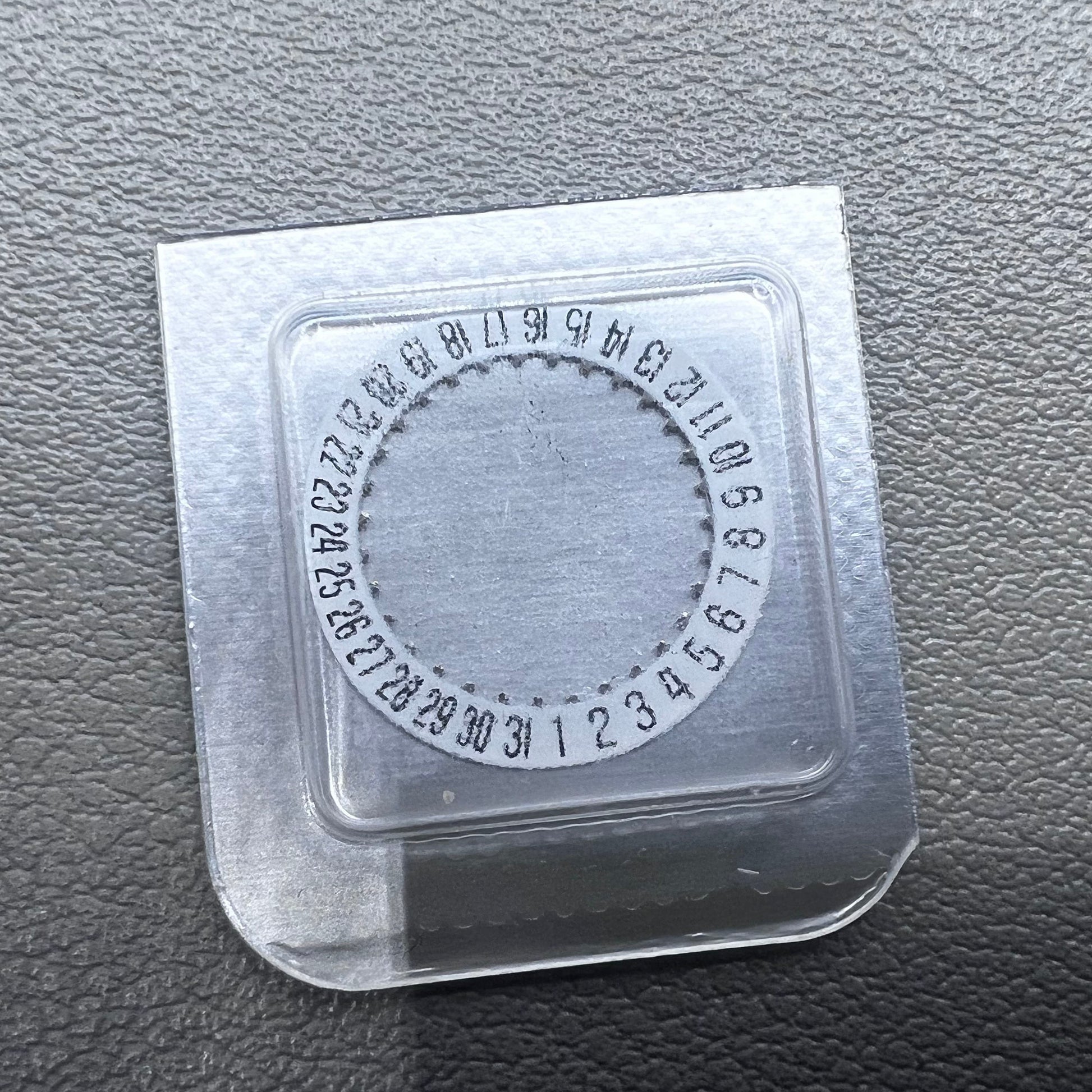 Swiss White Date Disk Wheel featuring date@6 for ETA 256.111 movement, compatible with watch repairs.